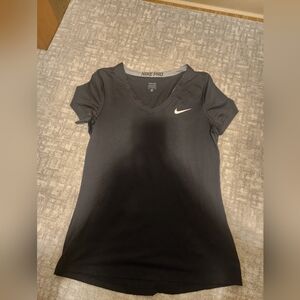 Nike Pro V neck large